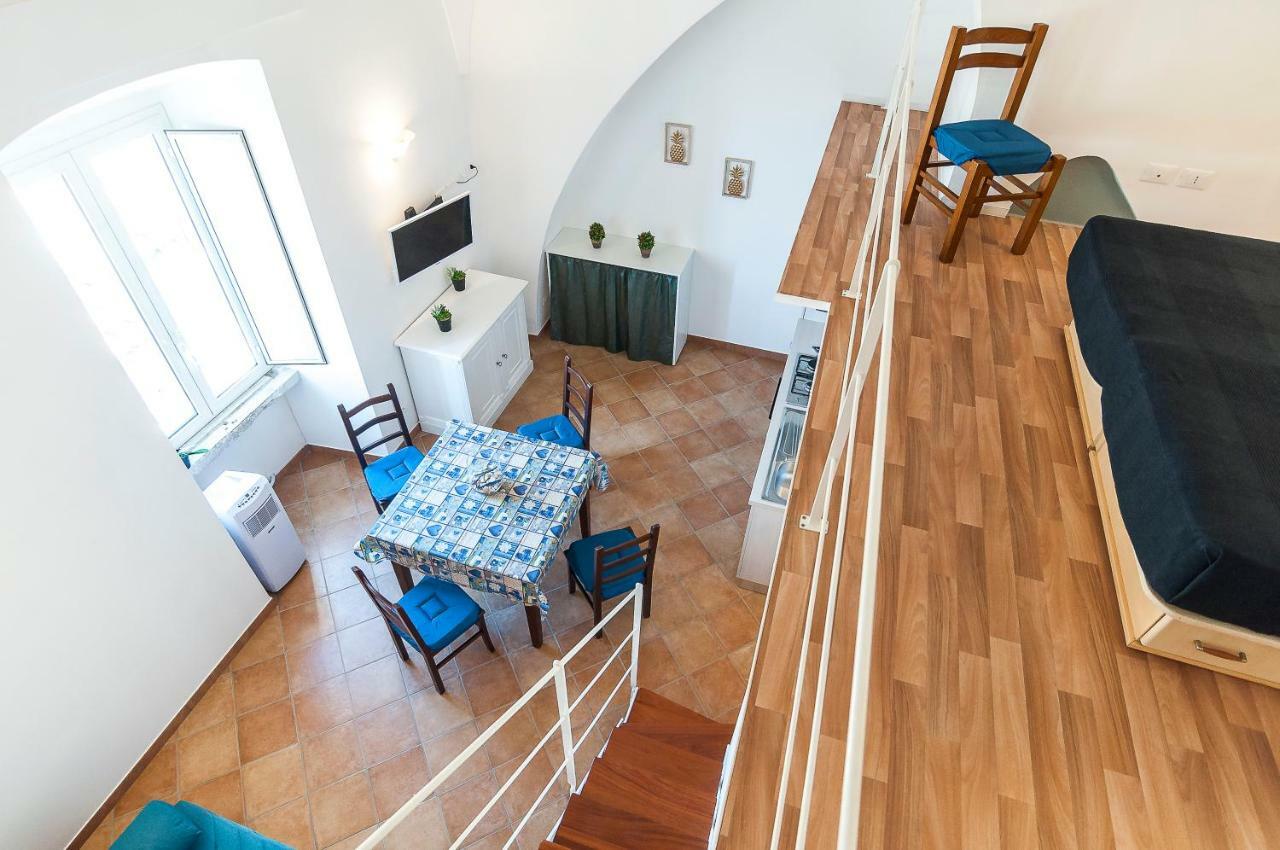Casa Vacanza Madonnella 10 Sperlonga Buitenkant foto