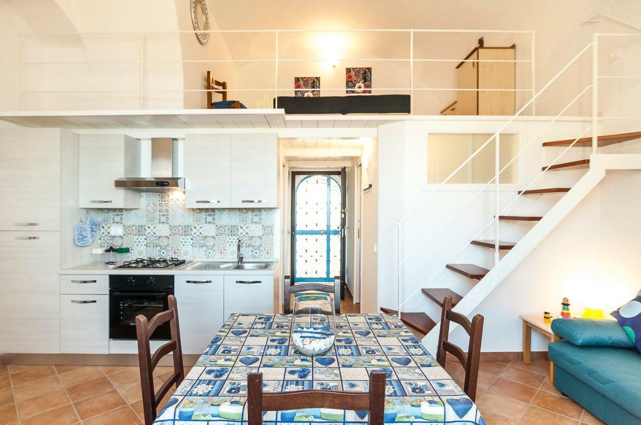 Casa Vacanza Madonnella 10 Sperlonga Buitenkant foto